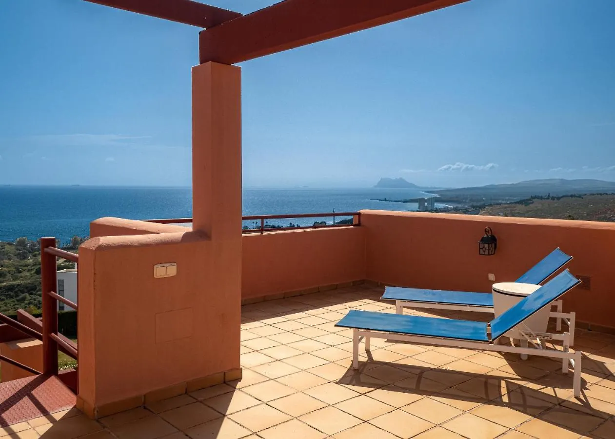 2086-Amazing Penthouse 2 Terraces Sea View Apartment Manilva
