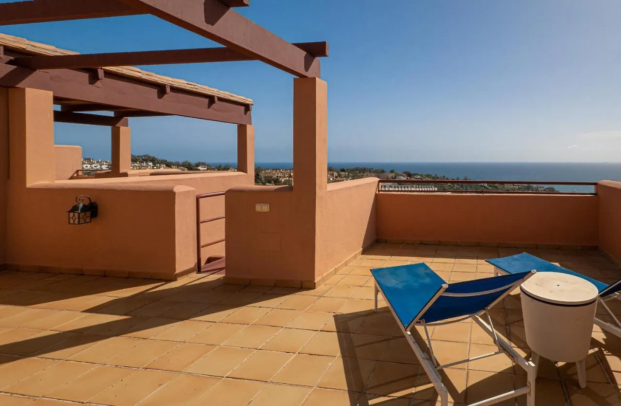 2086-Amazing Penthouse 2 Terraces Sea View Apartment Manilva