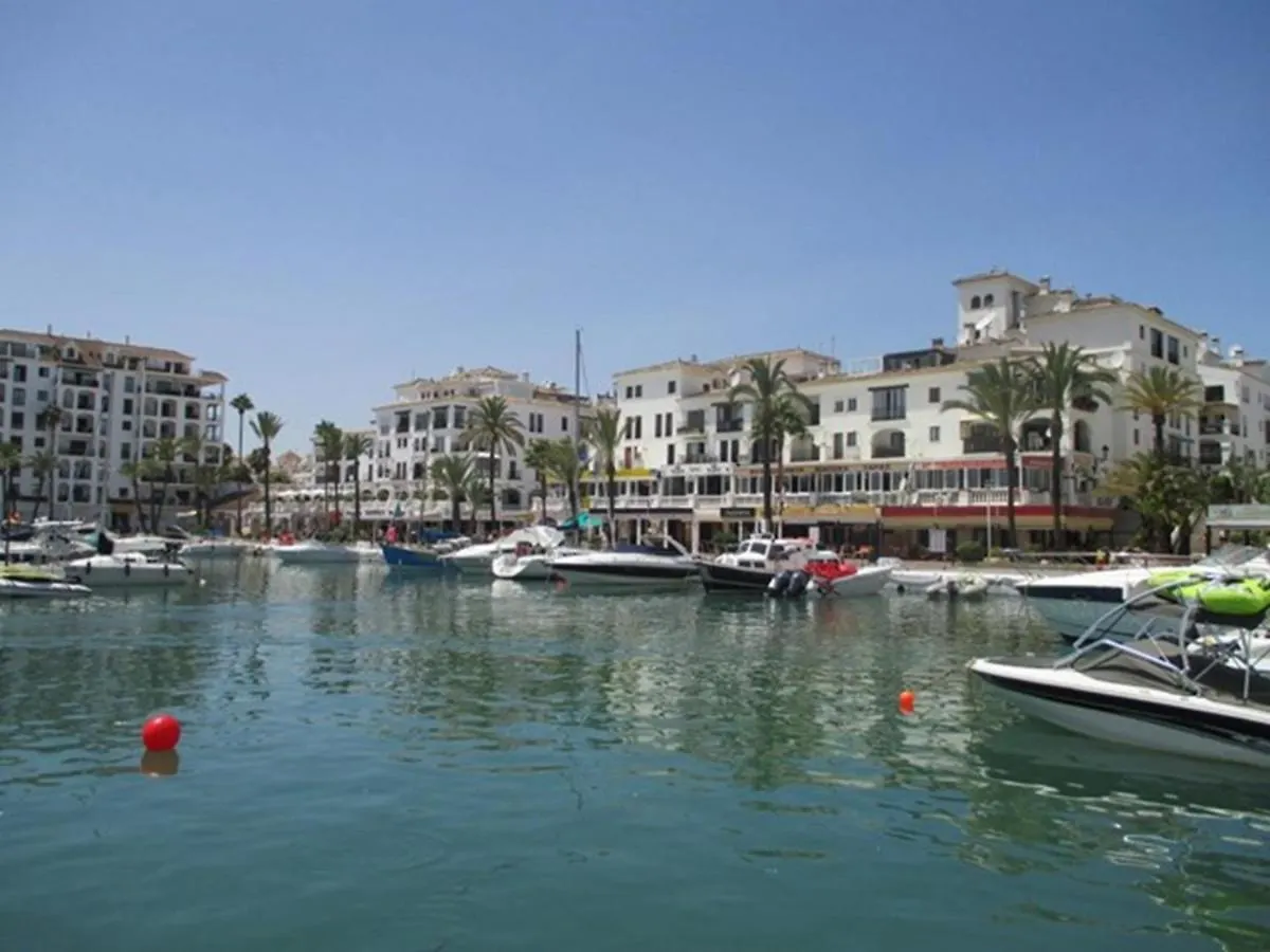 2086-Amazing Penthouse 2 Terraces Sea View Apartment Manilva Spain